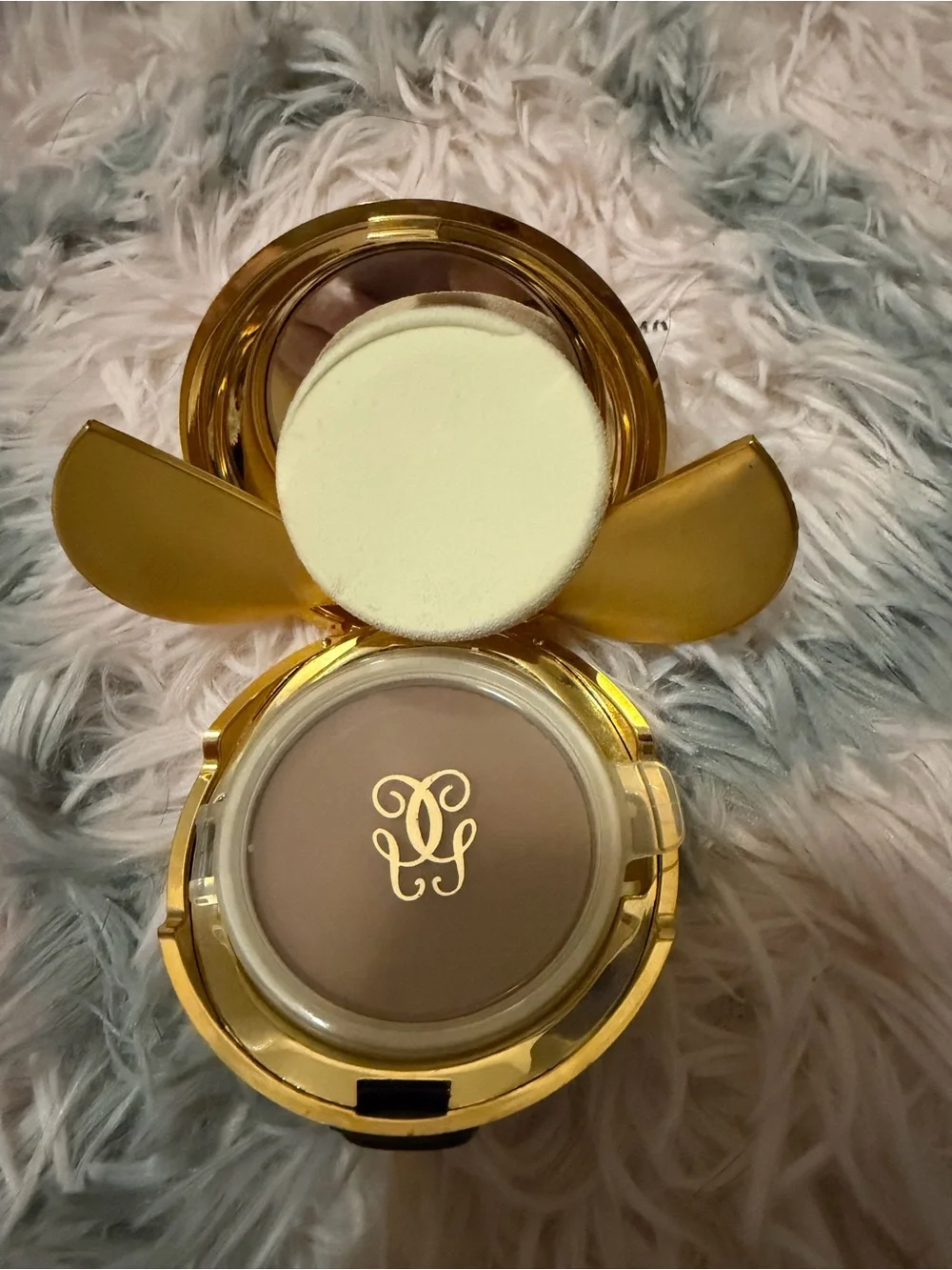 Guralein Gold Compact Cushion Foundation - Neutral Beige - Luxury Brand bronzer